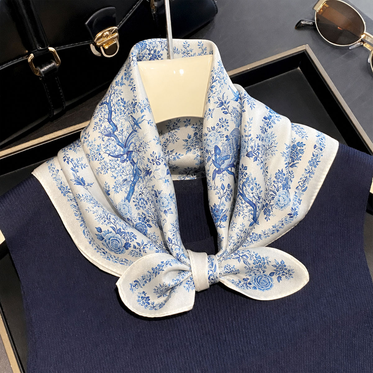 ผ้าพันคอไหมแท้ 100% สำหรับผู้ห - Silk Scarf Square บทวิจารณ์และราคา