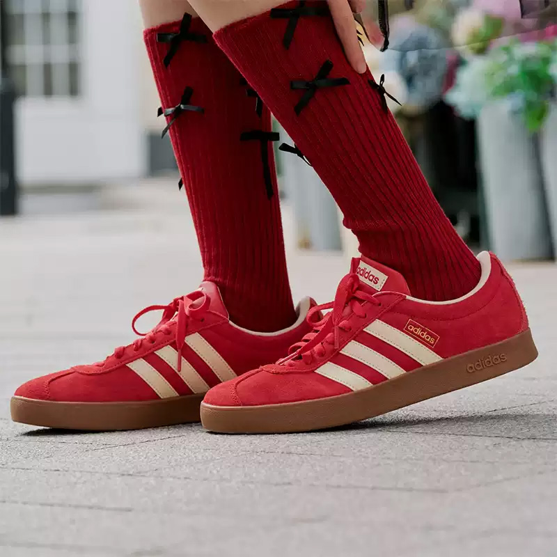 รองเท้าผ้าใบ Adidas รุ่นใหม่สำ - Adidas Shoes Gazelle บทวิจารณ์และราคา