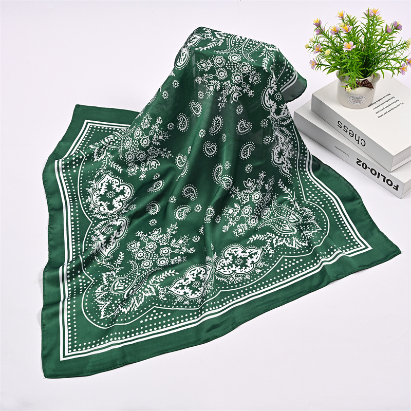 ผ้าพันคอซาตินทรงสี่เหลี่ยมขนาด - Silk Scarf Square บทวิจารณ์และราคา